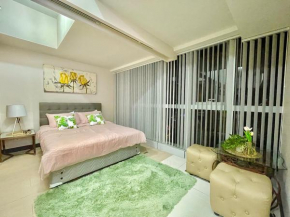 Sophisticated Bgc Condo Near Grand Hyatt #upt131q
